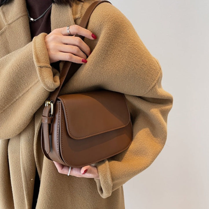 Ada - Classic Vintage Leather Crossbody Bag