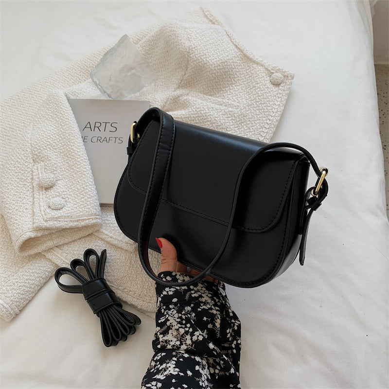 Ada - Classic Vintage Leather Crossbody Bag