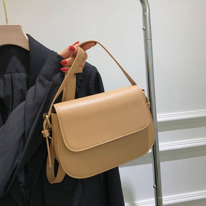 Ada - Classic Vintage Leather Crossbody Bag