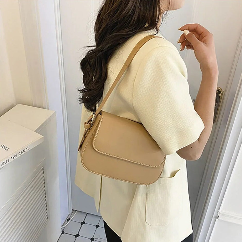 Ada - Classic Vintage Leather Crossbody Bag