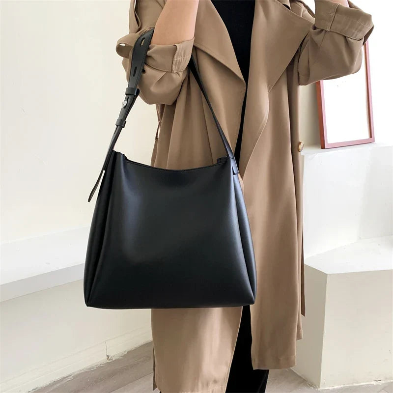 Maud | Hobo Bag