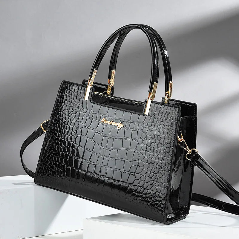 Brooklyn - Luxurious Aura Leather Handbag