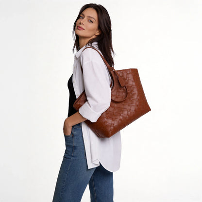 Elara | Tote Bag