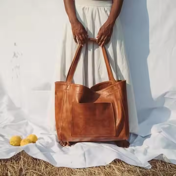 Beatrice - Imperial Charm Leather Shoulder Bag